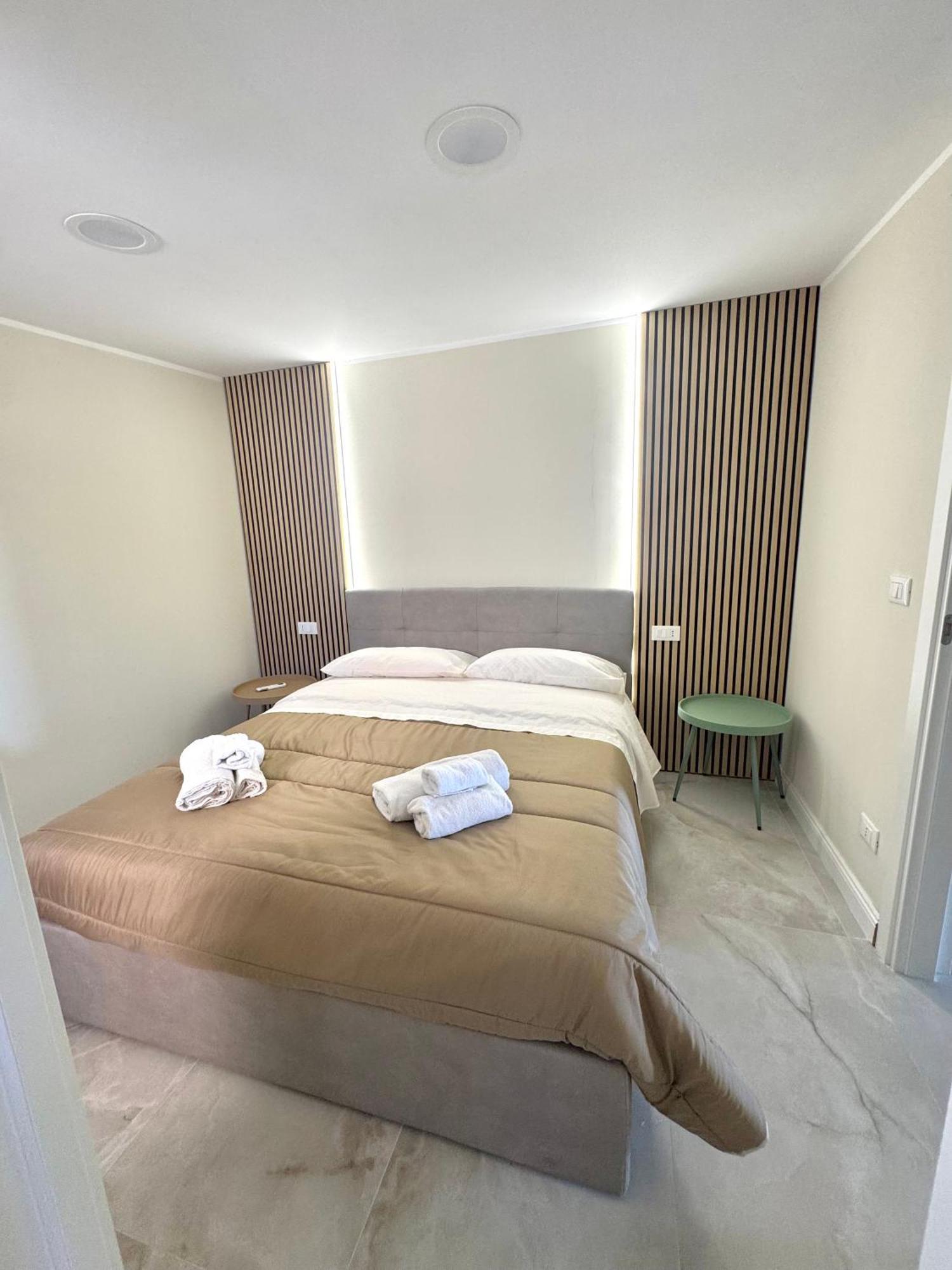Charm Airport Bed & Breakfast Reggio di Calabria Ngoại thất bức ảnh