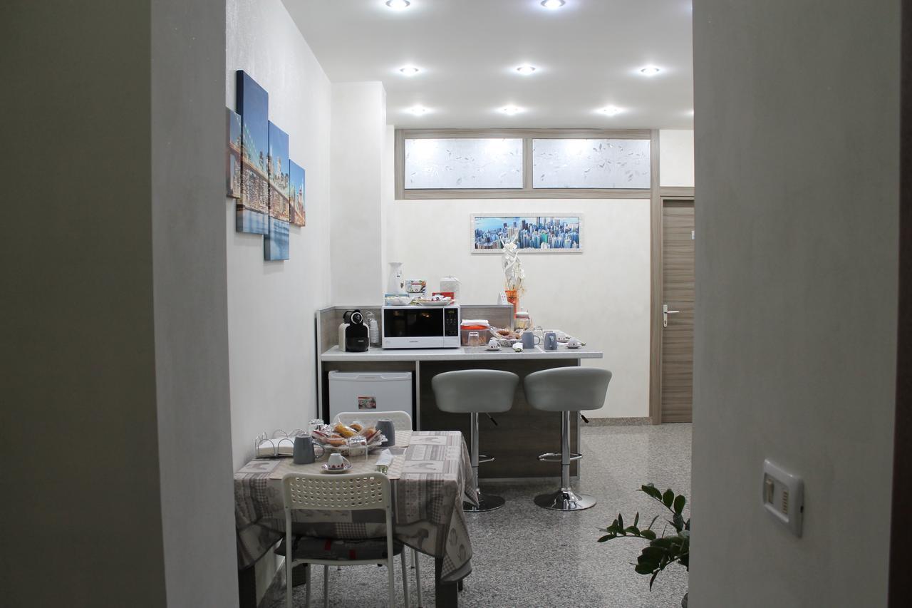 Charm Airport Bed & Breakfast Reggio di Calabria Ngoại thất bức ảnh