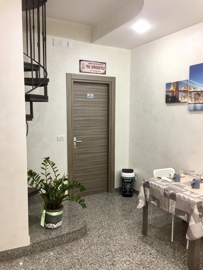 Charm Airport Bed & Breakfast Reggio di Calabria Ngoại thất bức ảnh